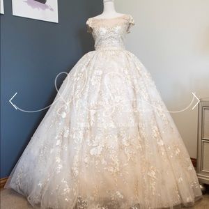 YSA MAKINO WEDDING DRESS!